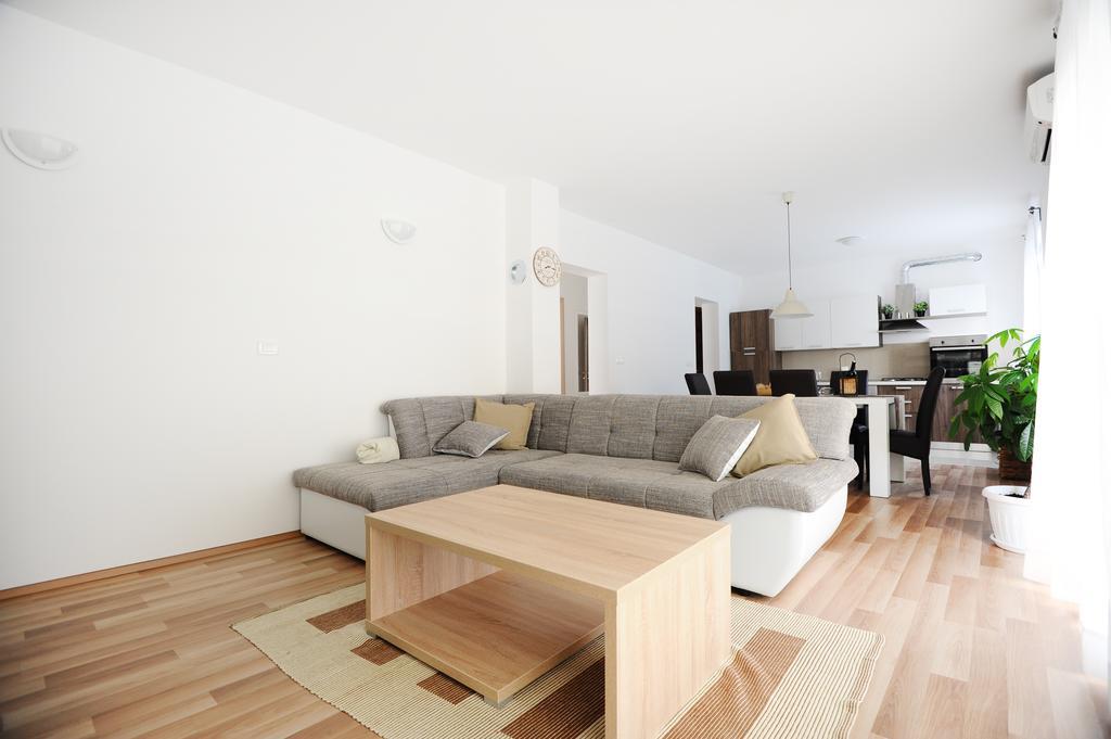 Apartments Hills ザダル 部屋 写真
