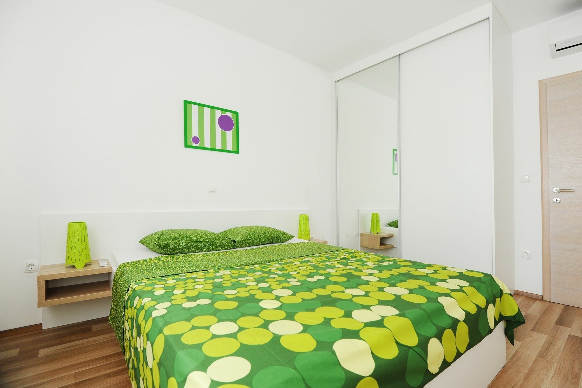 Apartments Hills ザダル エクステリア 写真