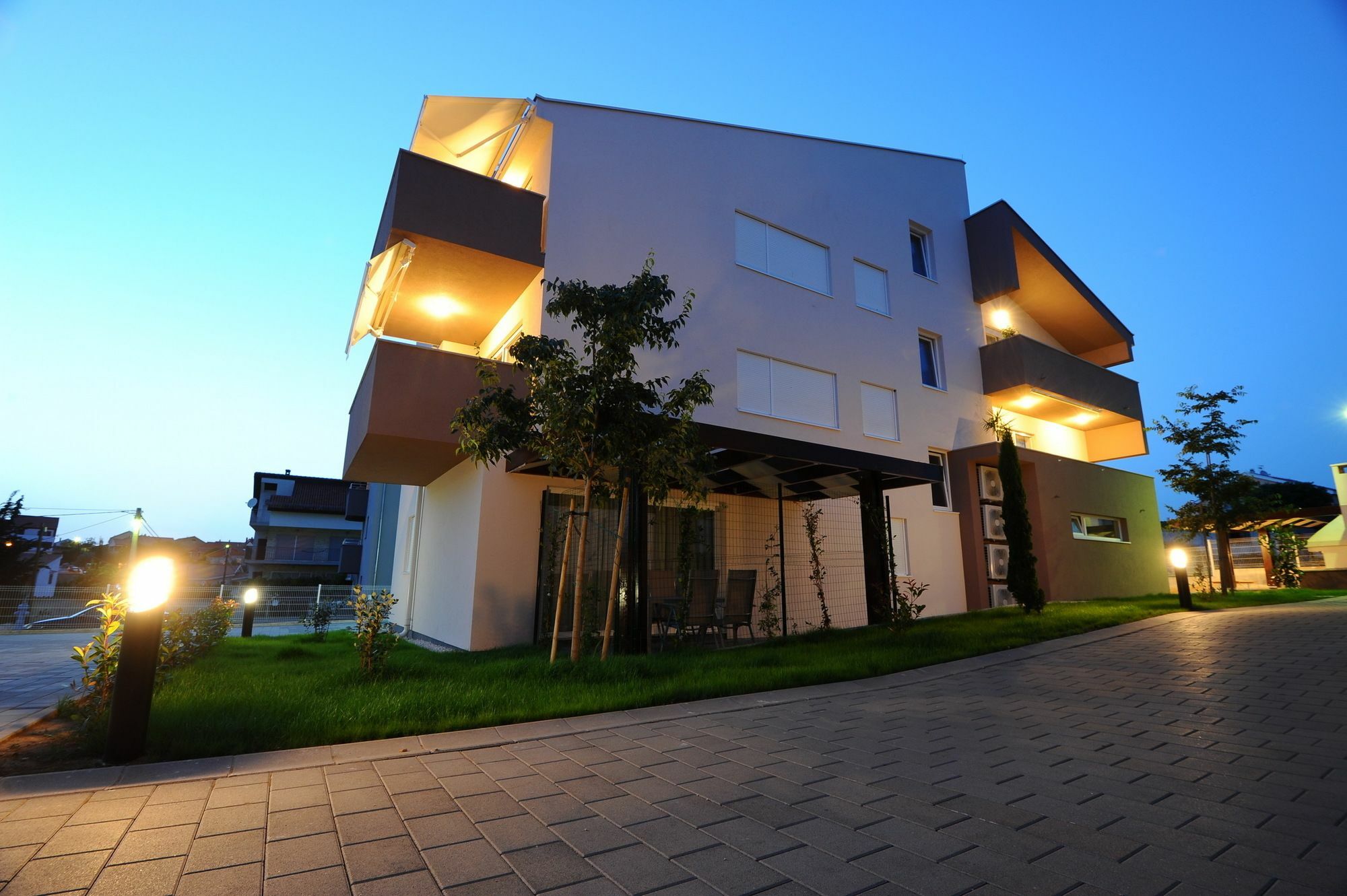 Apartments Hills ザダル エクステリア 写真